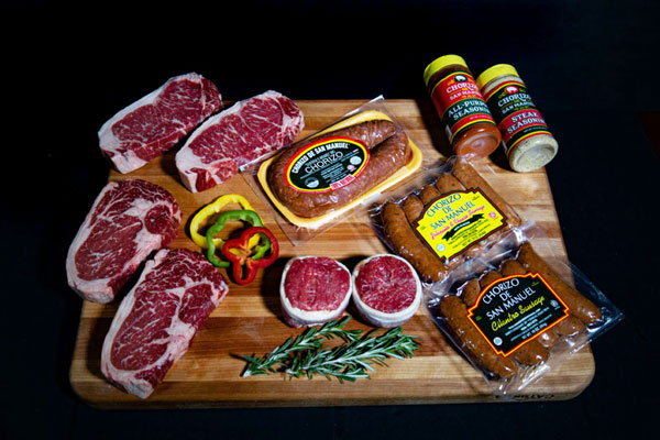 Gift boxes from Chorizo de San Manuel featuring prime steaks