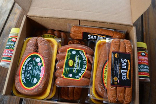 Chorizo de San Manuel gift boxes
