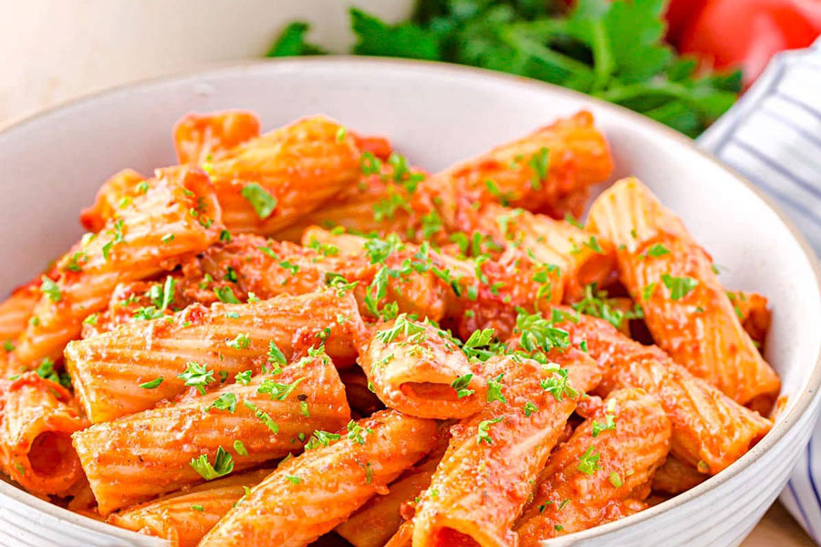 Try This 20-Minute Mexican Chorizo Pasta! 1 Mexican Chorizo Pasta